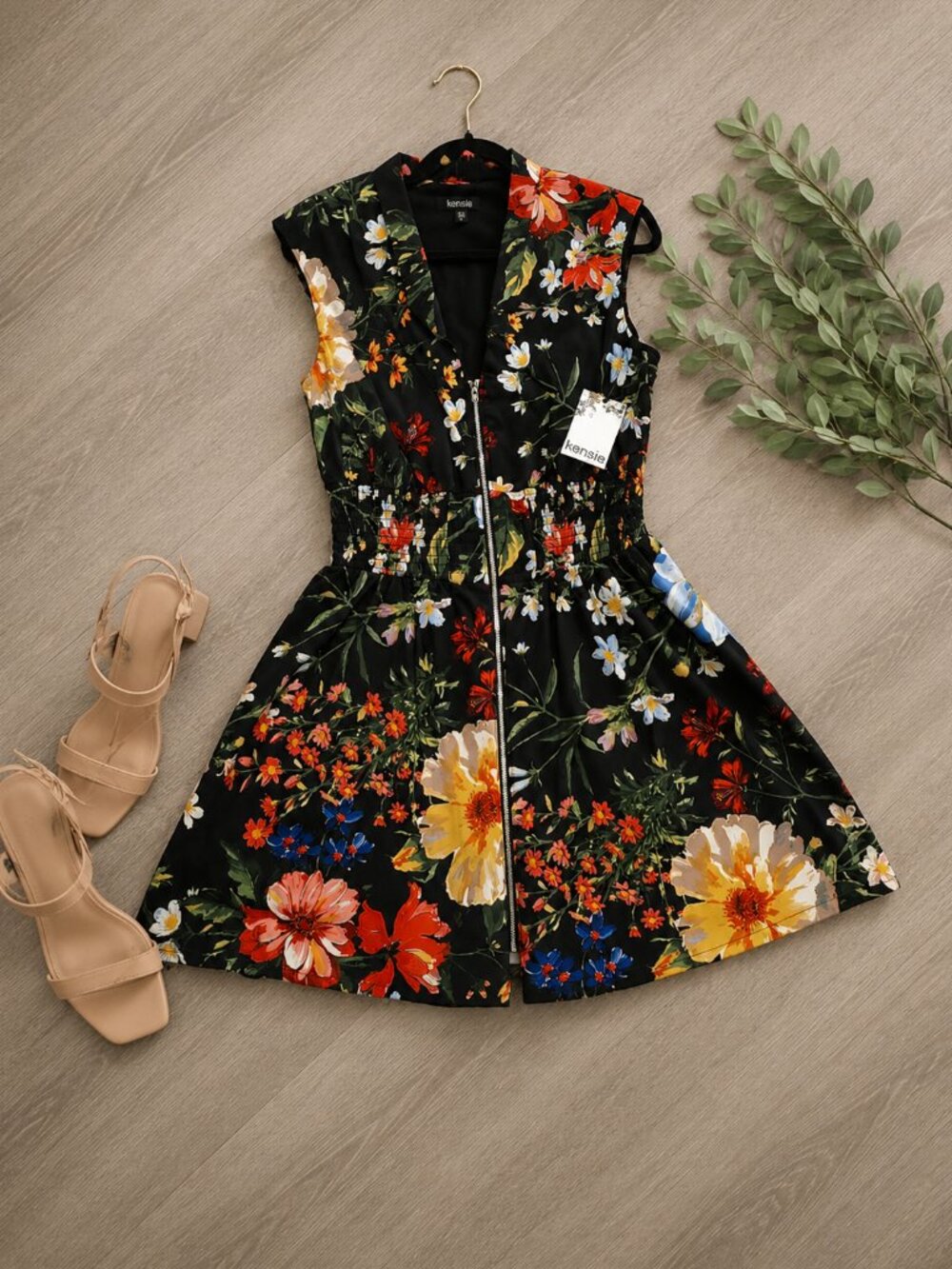 Kensie Black Floral Fit & Flare Dress 🌺 Zip Front | New With Tags
